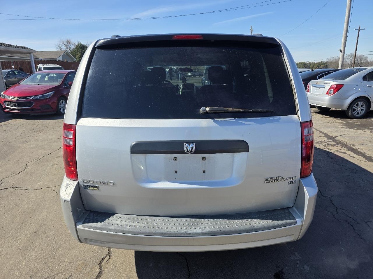 Dodge Grand Caravan SE 2010