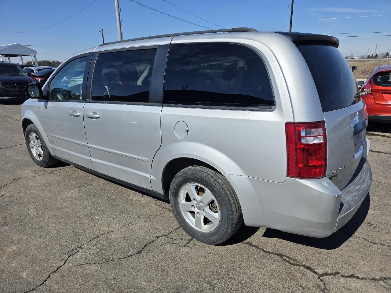 Dodge Grand Caravan SE 2010
