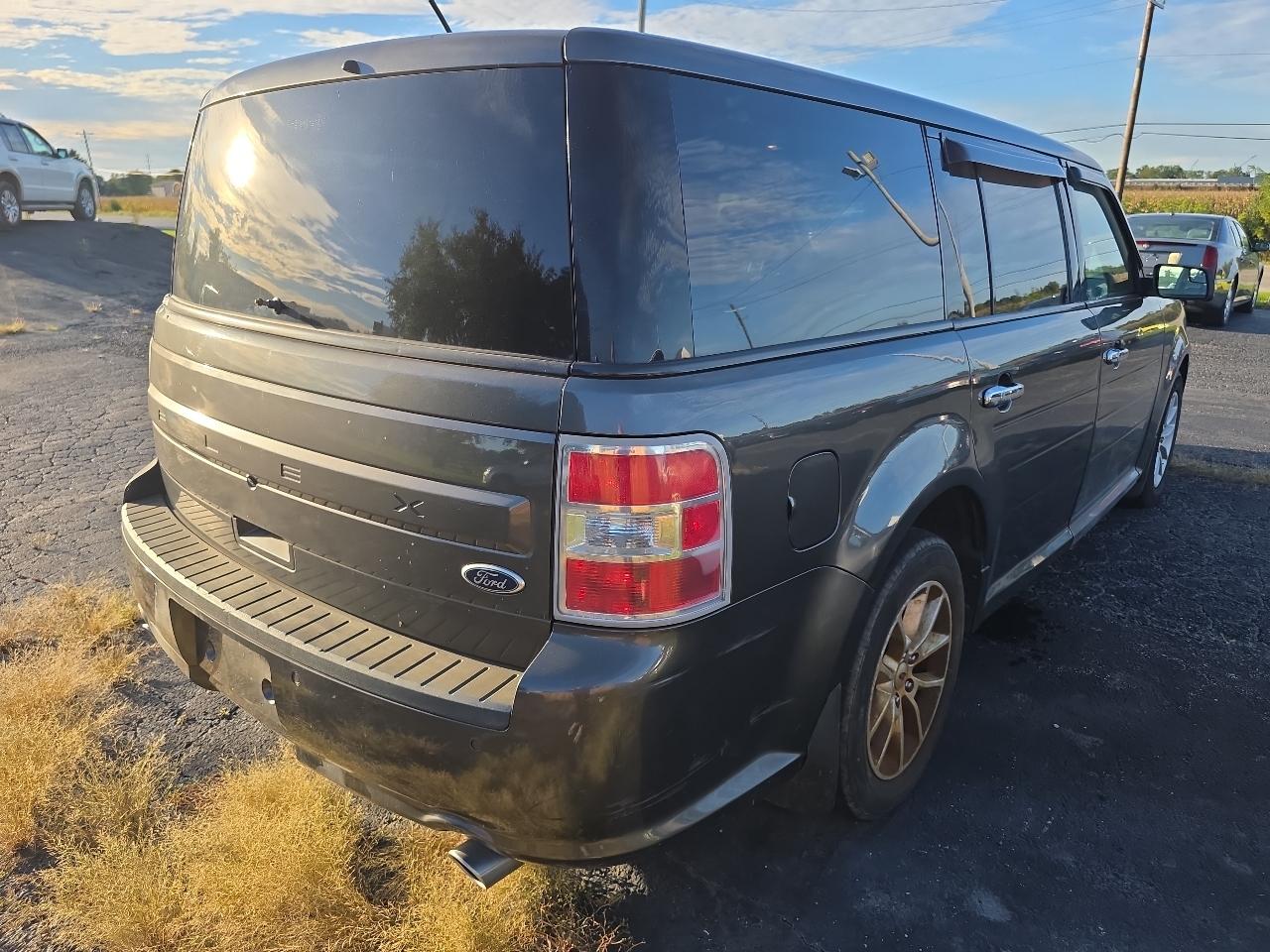 Ford Flex 4dr SE FWD 2016