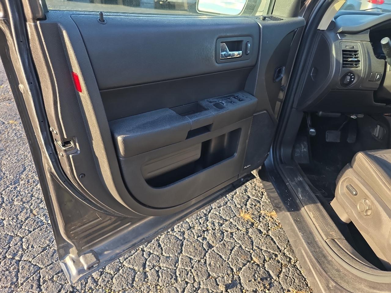 Ford Flex 4dr SE FWD 2016