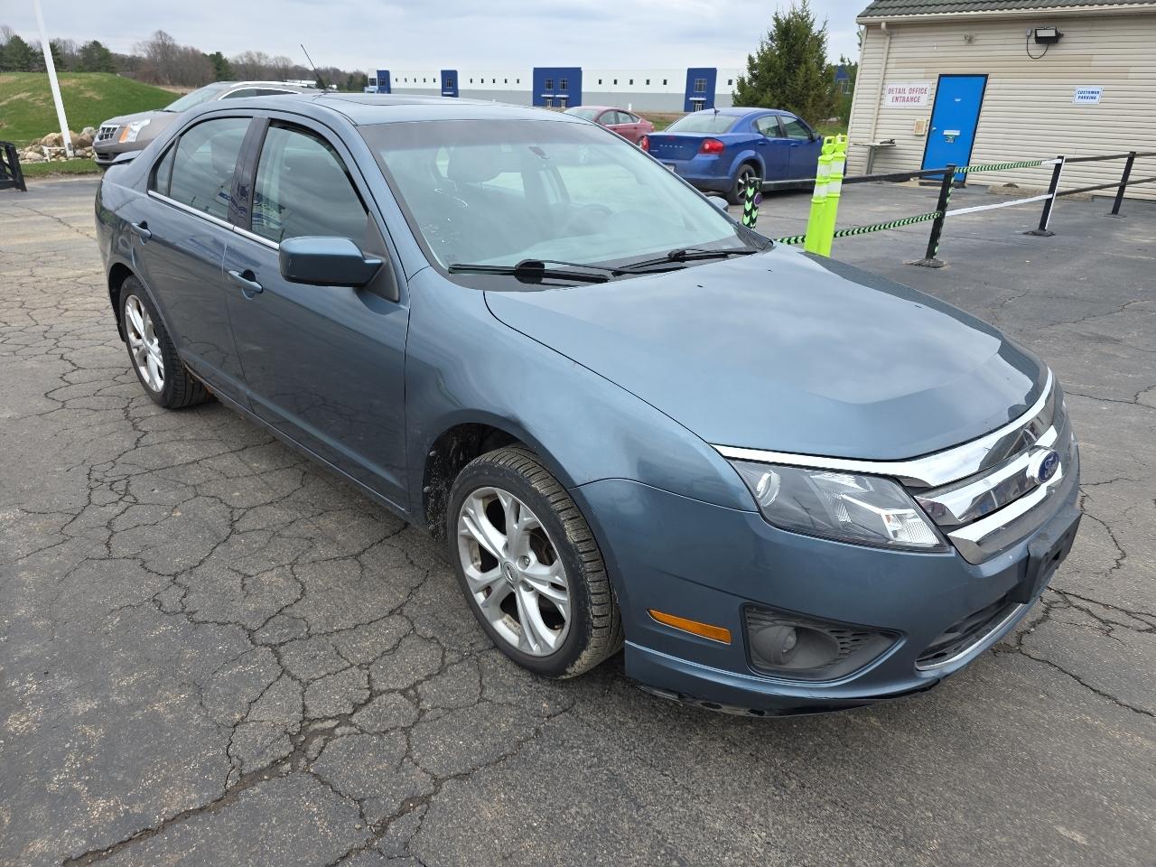 Ford Fusion 4dr Sdn SE FWD 2012