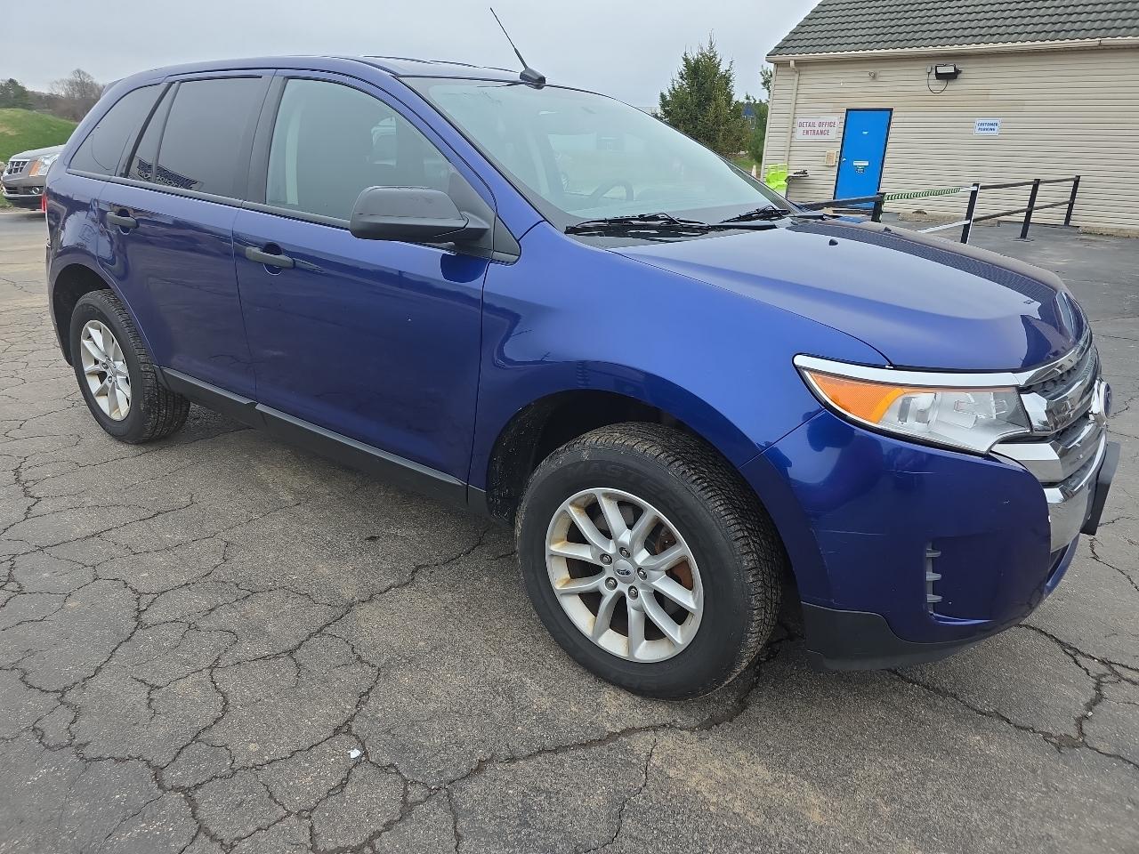 Ford Edge 4dr SE FWD 2014