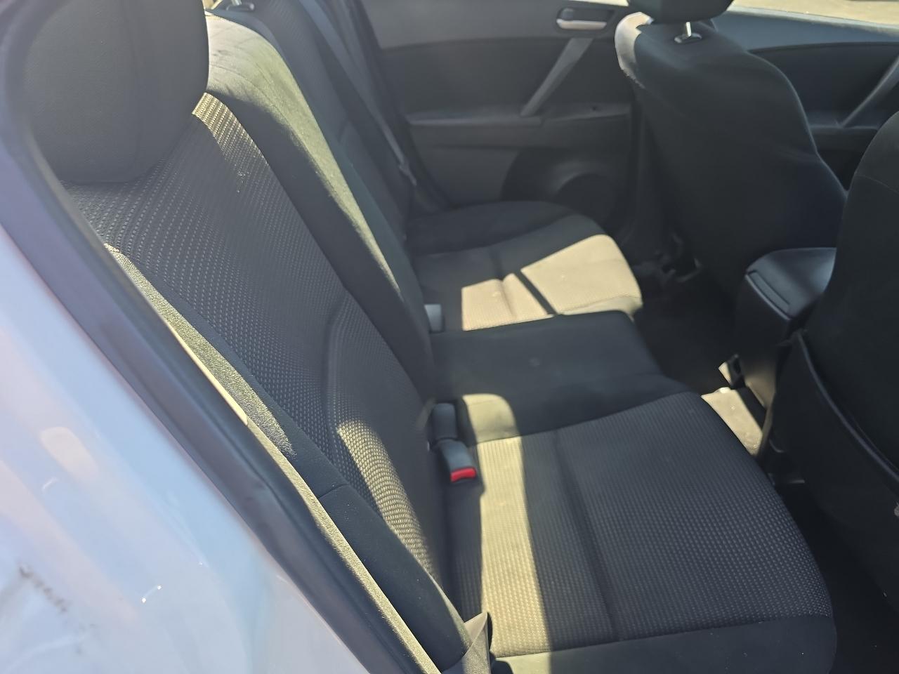 Mazda MAZDA3 4dr Sdn Man i Sport 2013