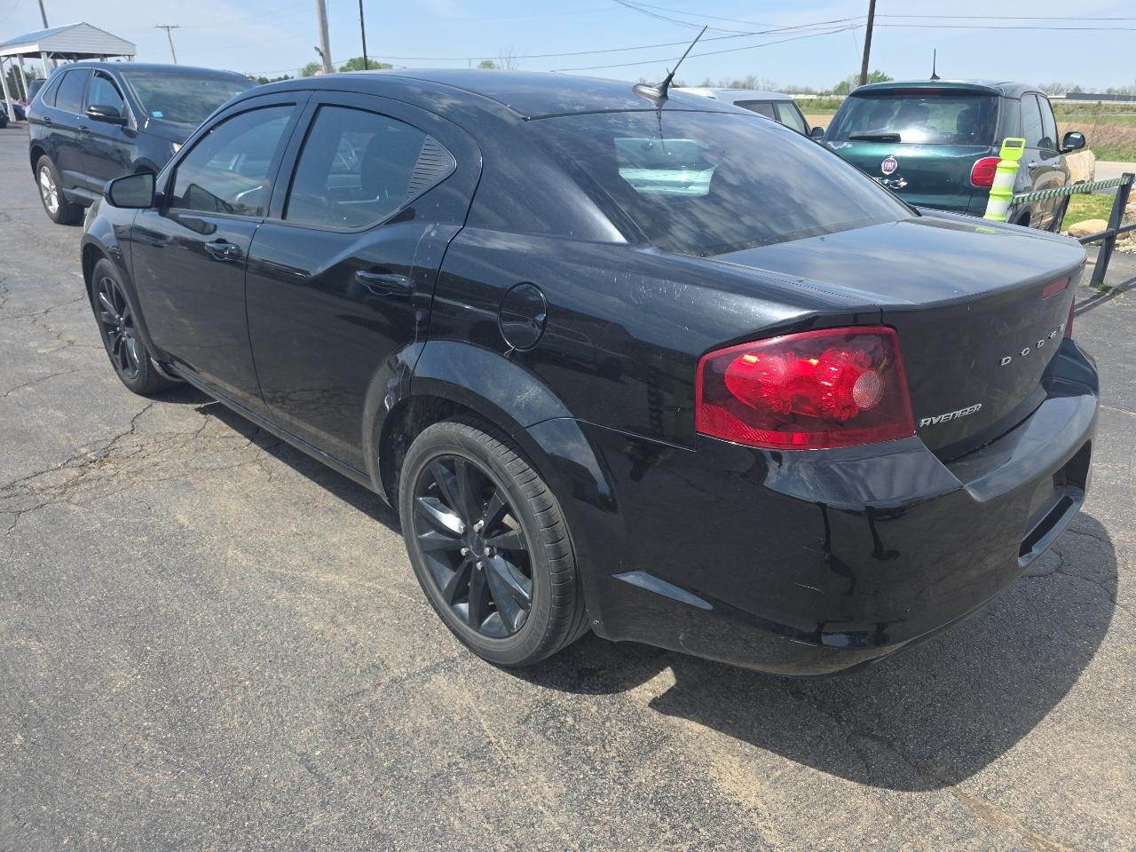 Dodge Avenger 4dr Sdn SE 2014