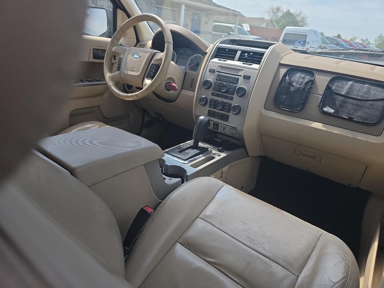 Ford Escape FWD 4dr XLT 2012