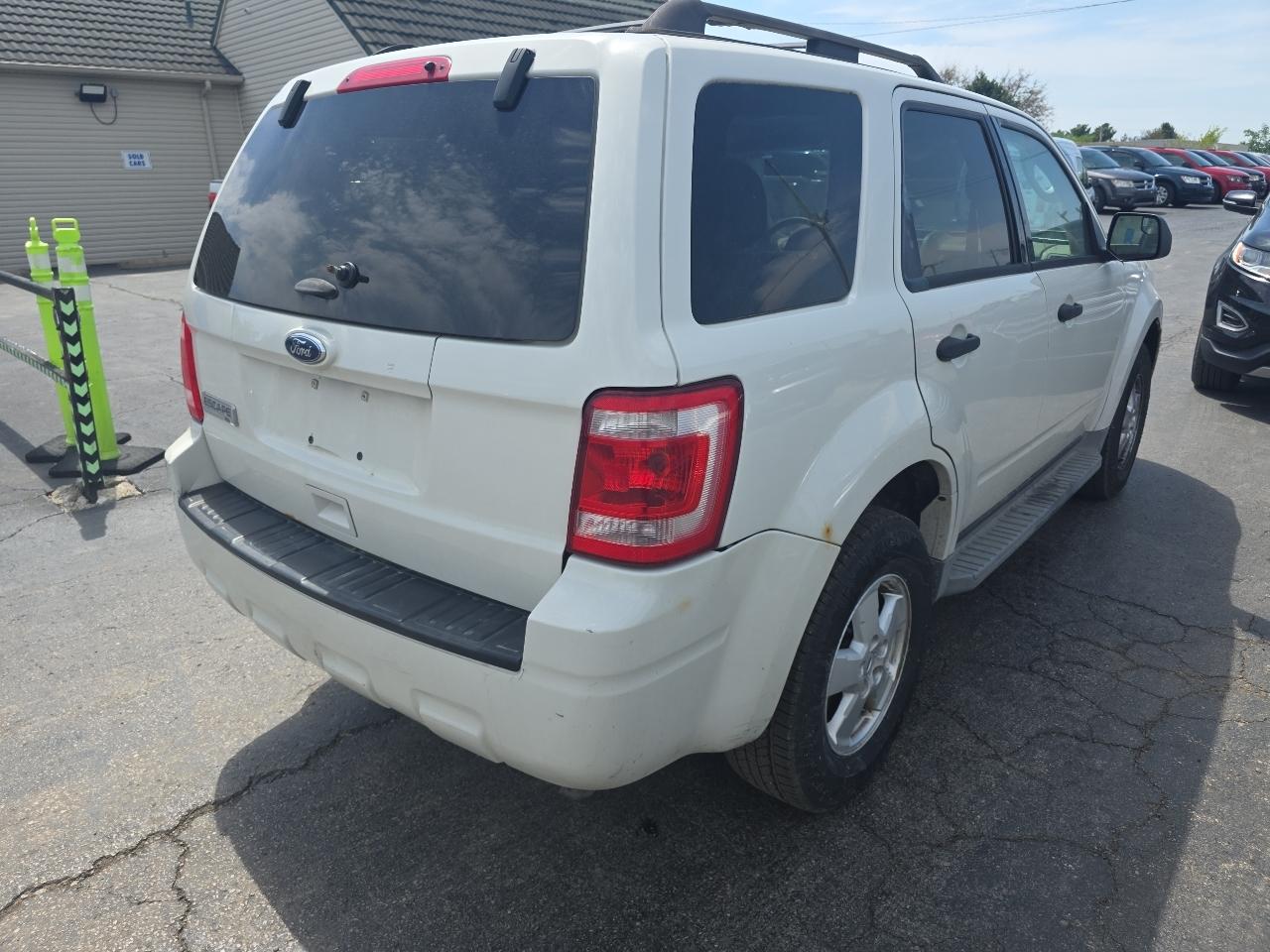 Ford Escape FWD 4dr XLT 2012