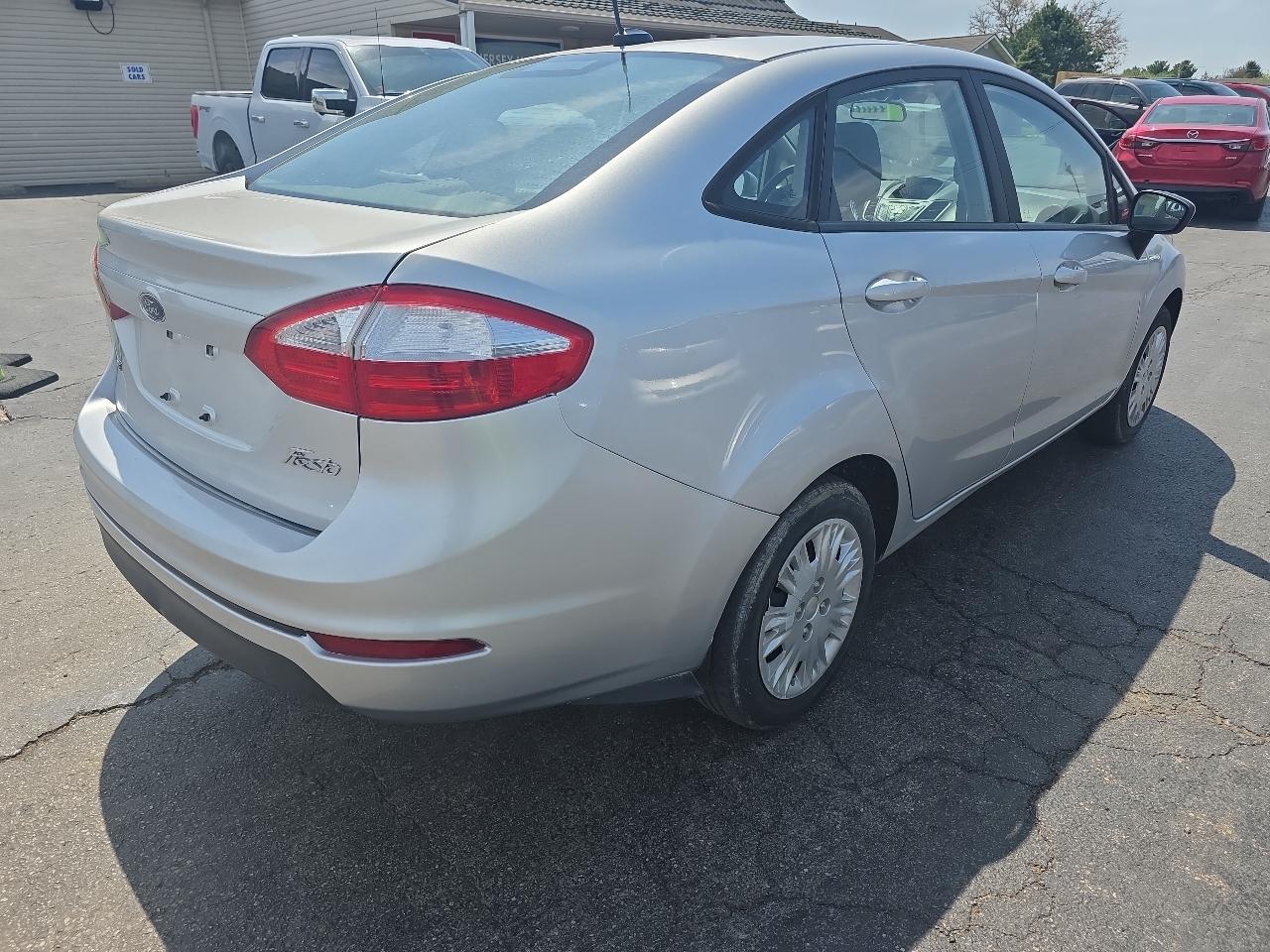 Ford Fiesta S Sedan 2017