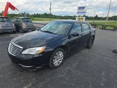 2013 Chrysler 200 