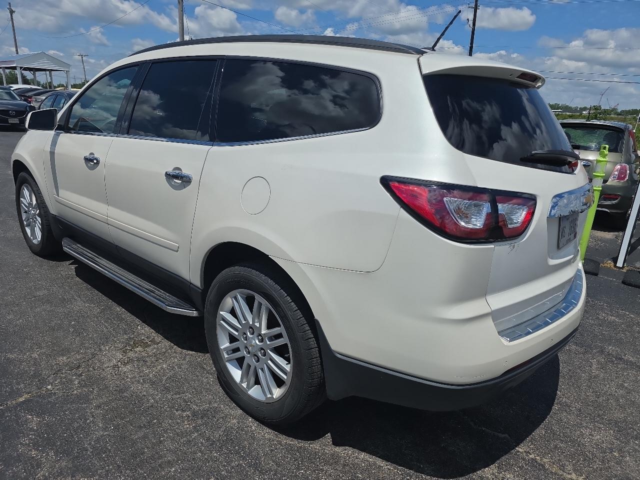 Chevrolet Traverse FWD 4dr LT w/1LT 2015