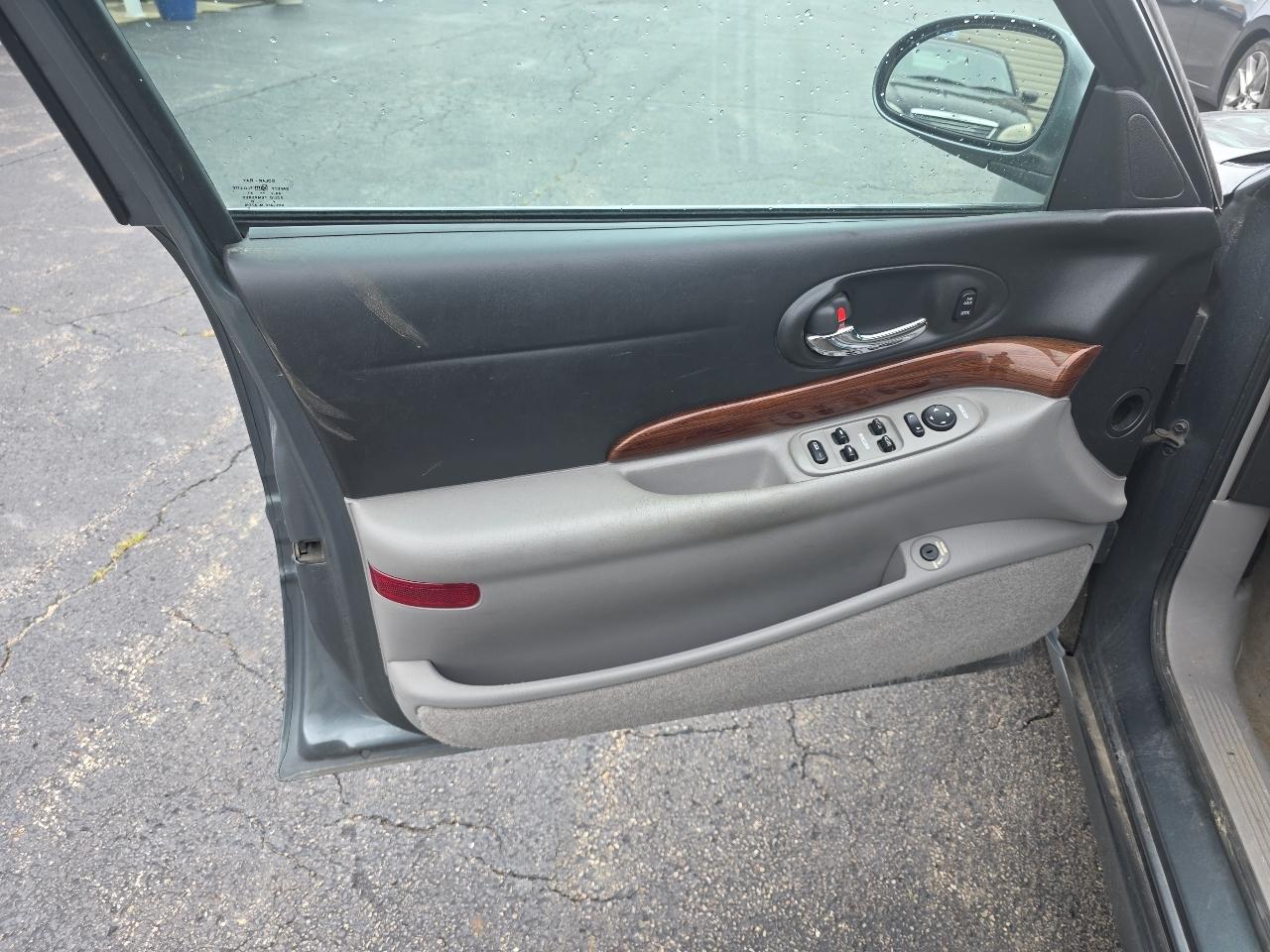 Buick LeSabre 4dr Sdn Custom 2004