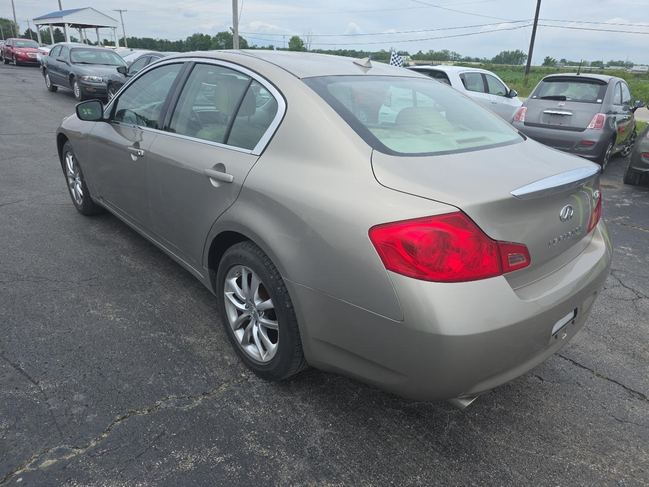 Infiniti G37 Sedan 4dr x AWD 2009
