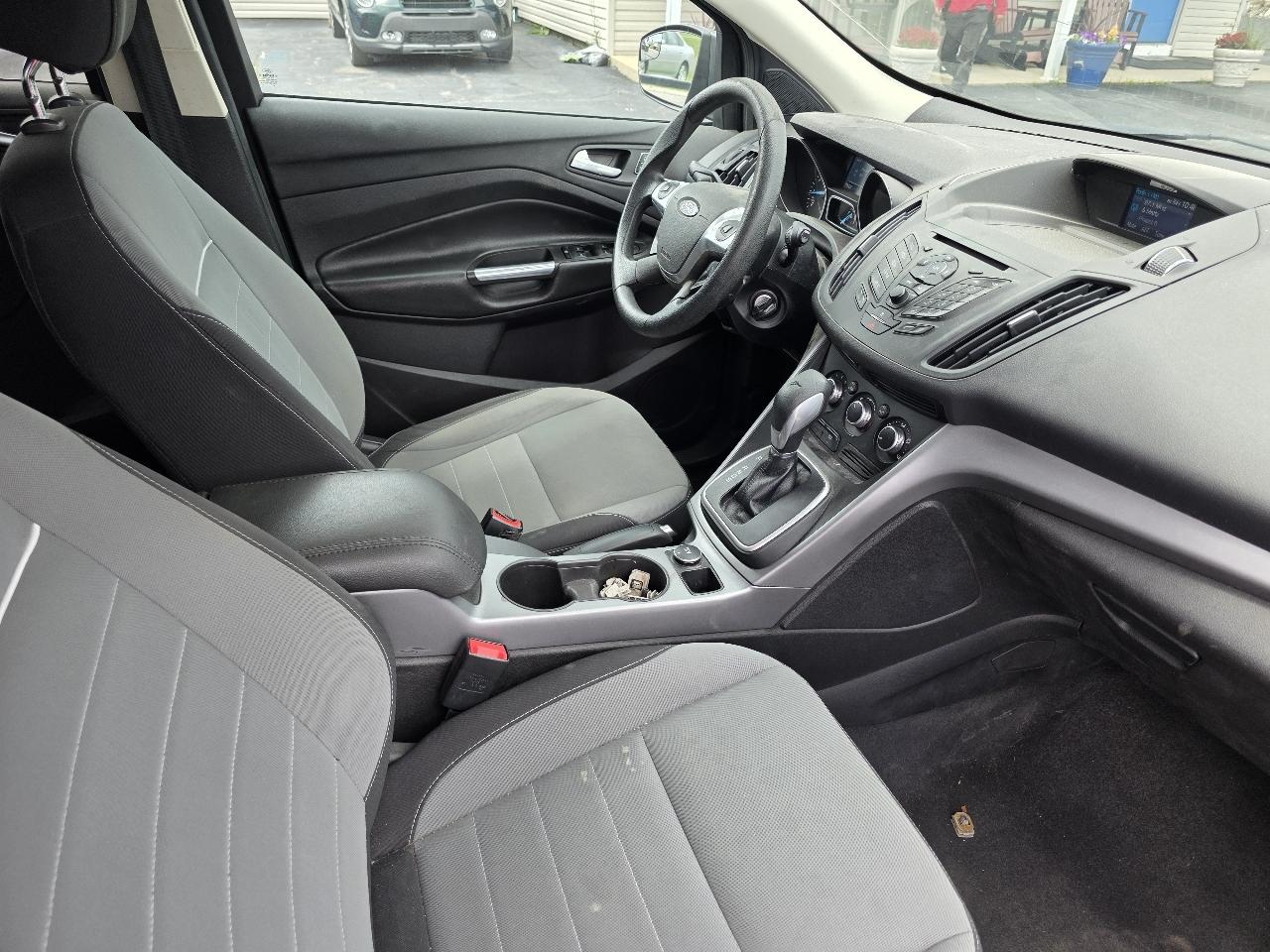 Ford Escape FWD 4dr SE 2014