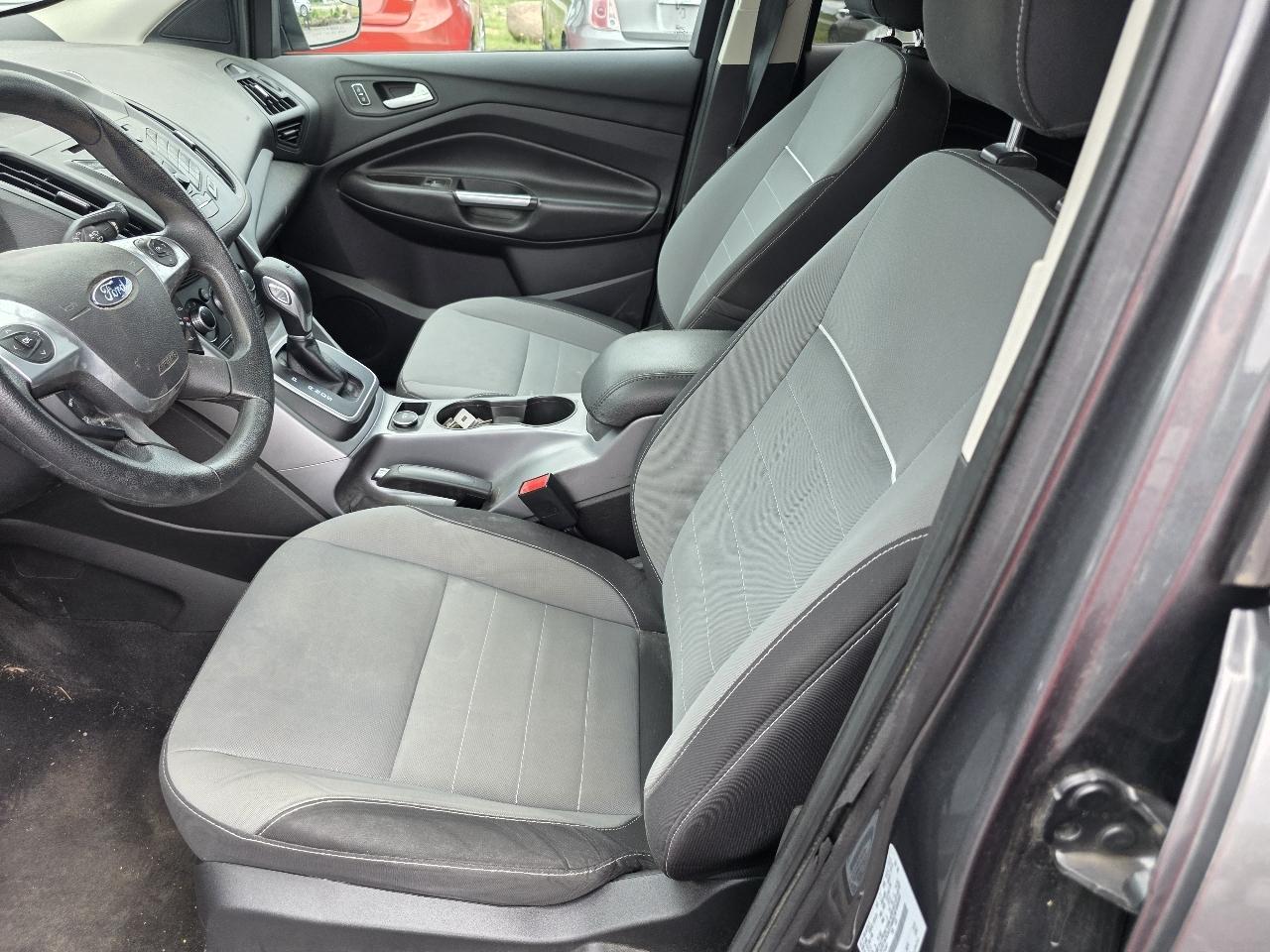 Ford Escape FWD 4dr SE 2014