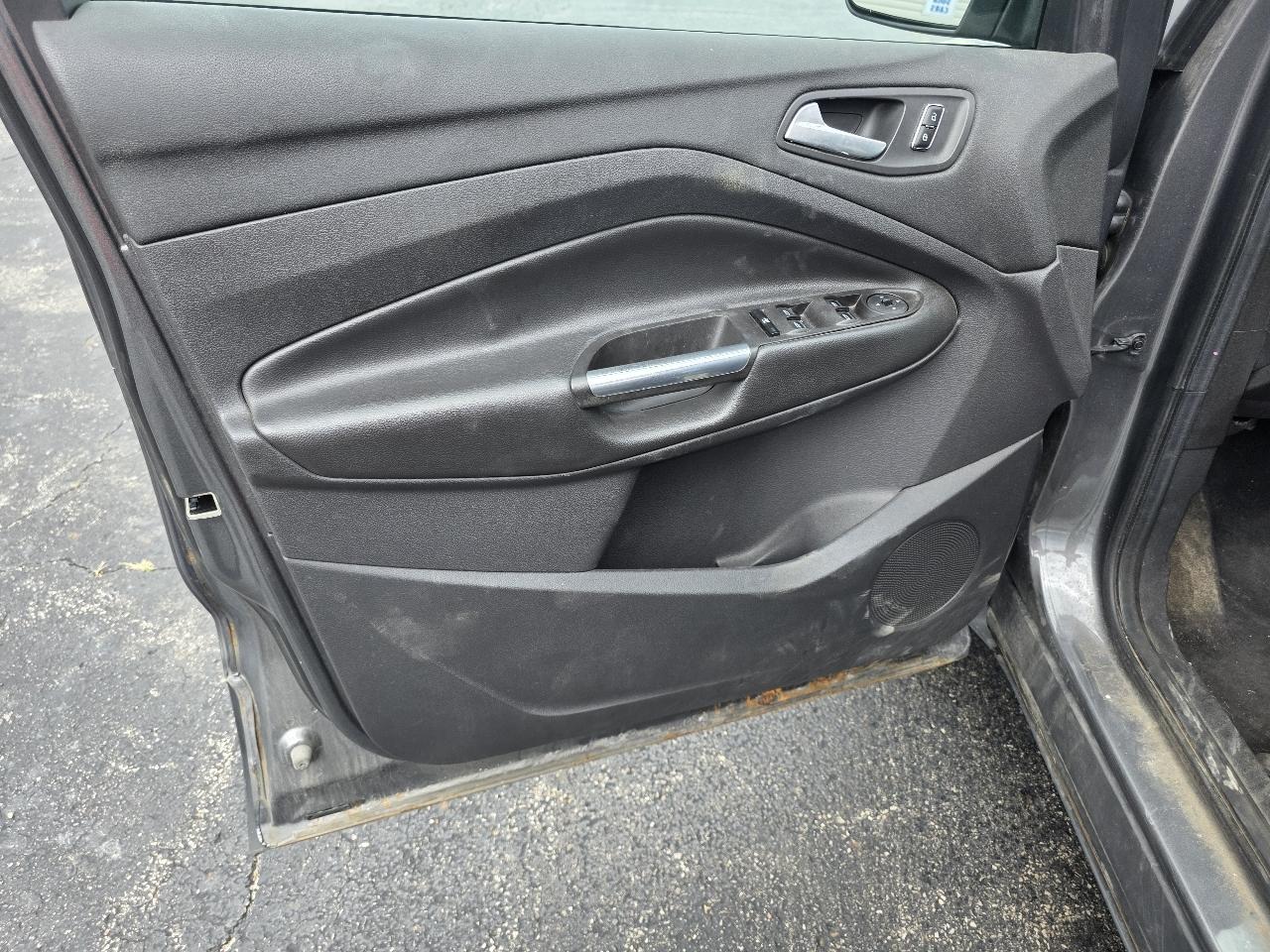 Ford Escape FWD 4dr SE 2014