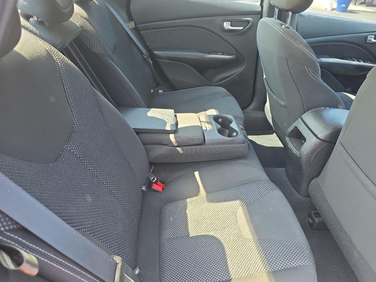 Dodge Dart 4dr Sdn SXT *Ltd Avail* 2016