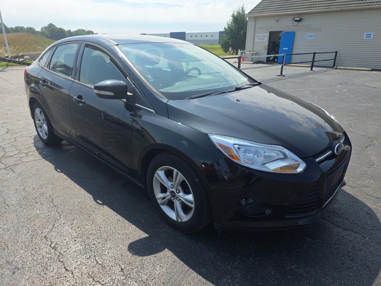 Ford Focus 4dr Sdn SE 2013