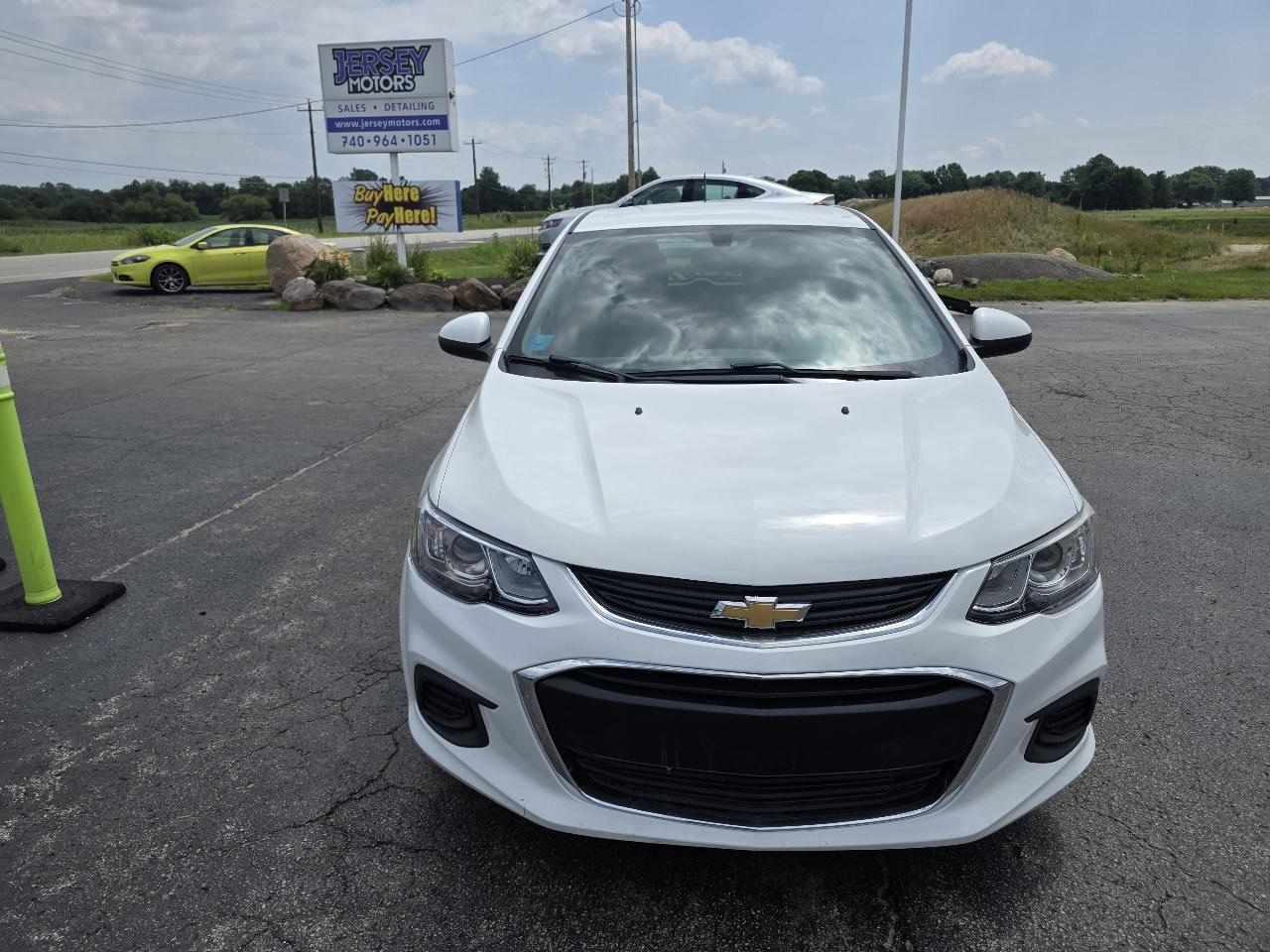 Chevrolet Sonic 5dr HB Auto LT w/1FL 2017