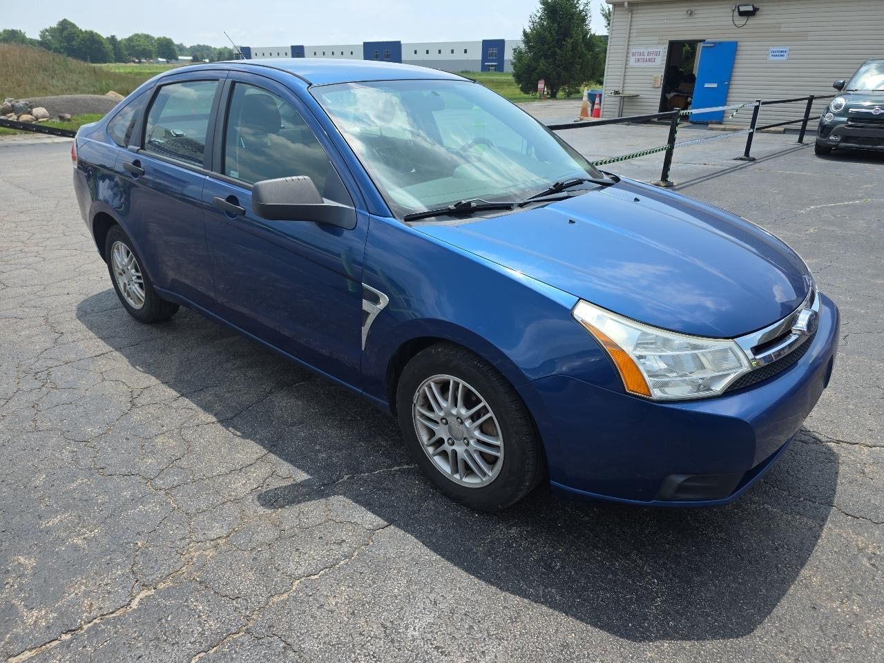 Ford Focus 4dr Sdn SES 2008
