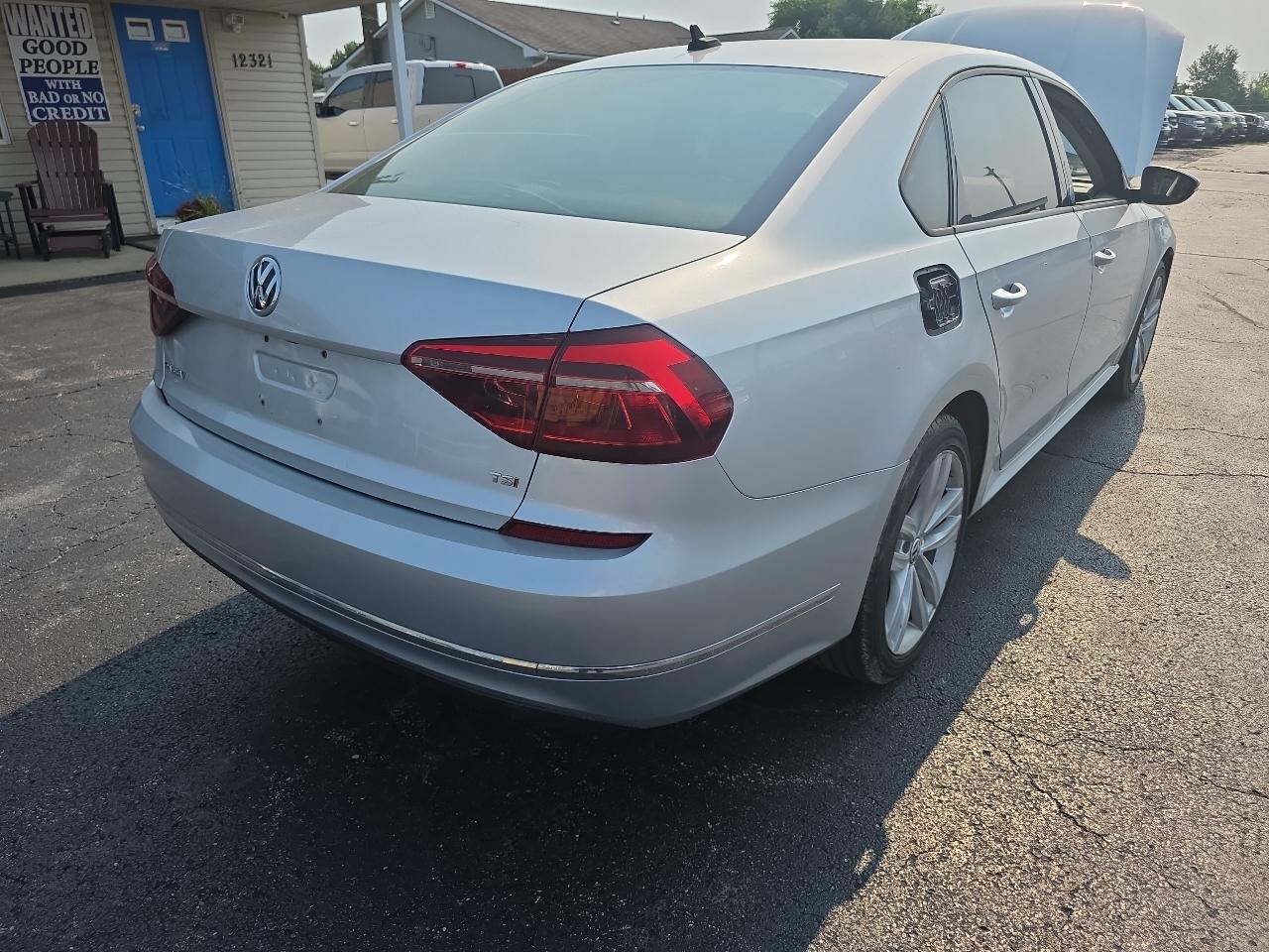 Volkswagen Passat 2.0T Wolfsburg Edition Auto 2019