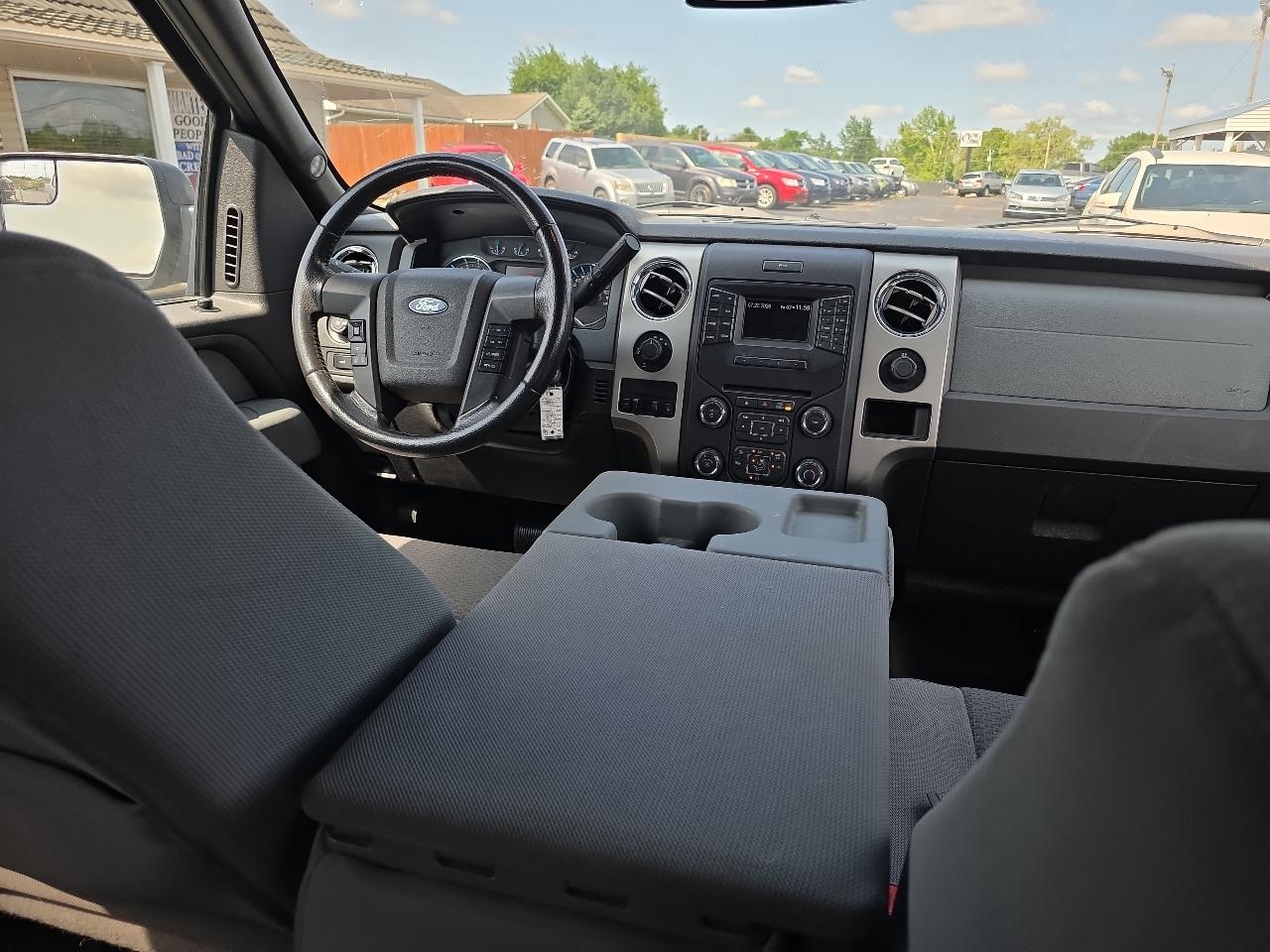 Ford F-150 4WD SuperCrew 145" King Ranch 2013