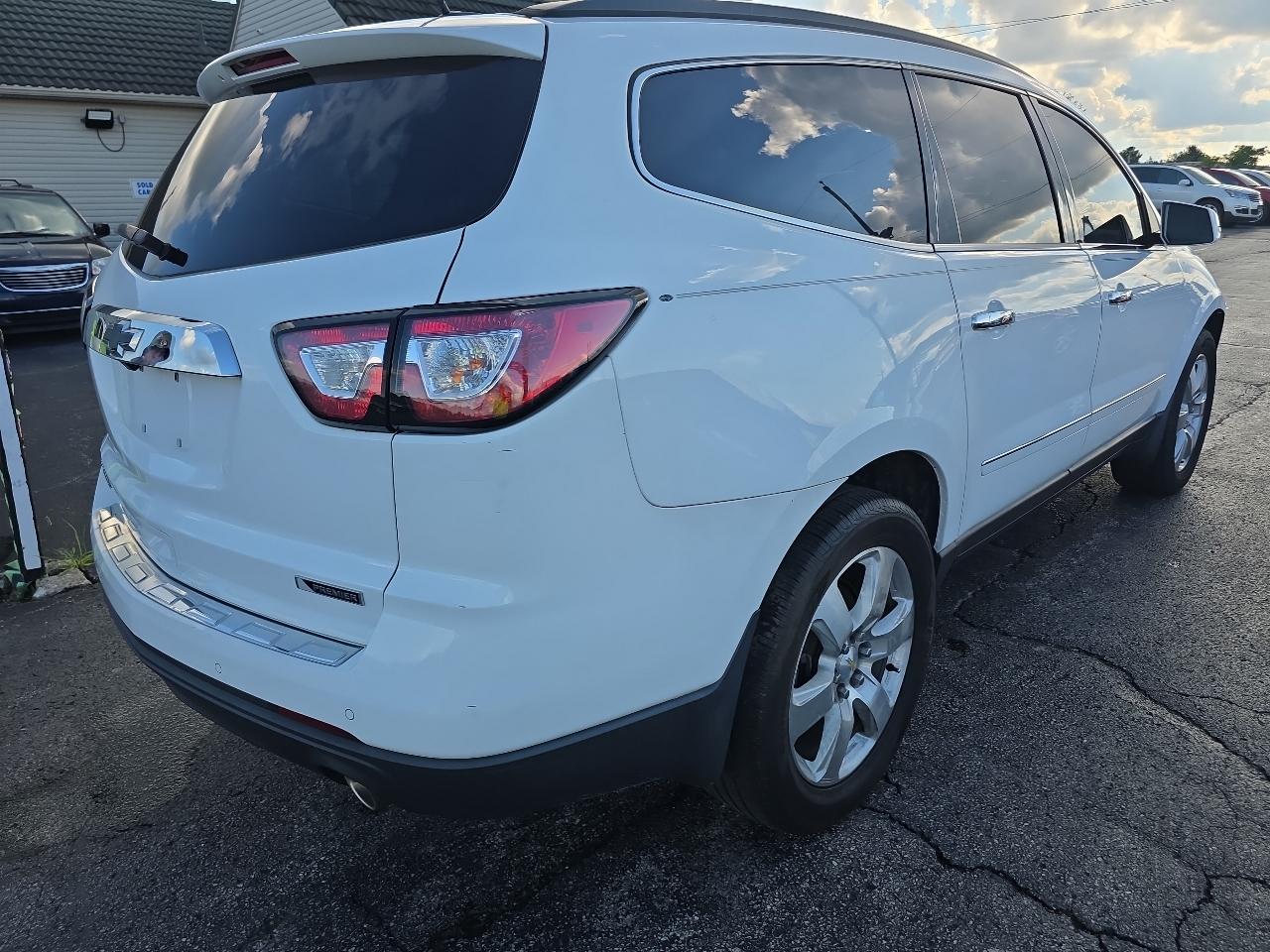 Chevrolet Traverse FWD 4dr Premier 2017