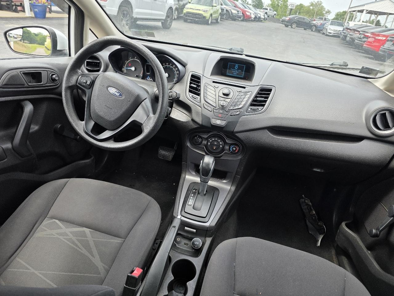 Ford Fiesta 5dr HB S 2014