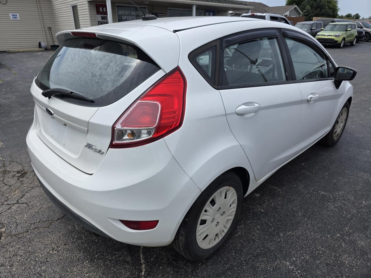 Ford Fiesta 5dr HB S 2014