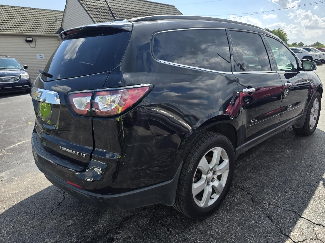 Chevrolet Traverse FWD 4dr LT w/1LT 2016