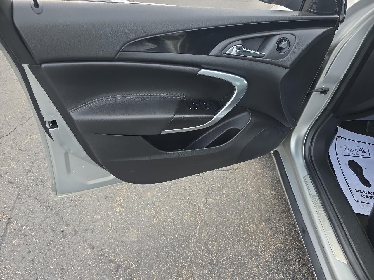 Buick Regal 4dr Sdn CXL RL1 (Oshawa) 2011