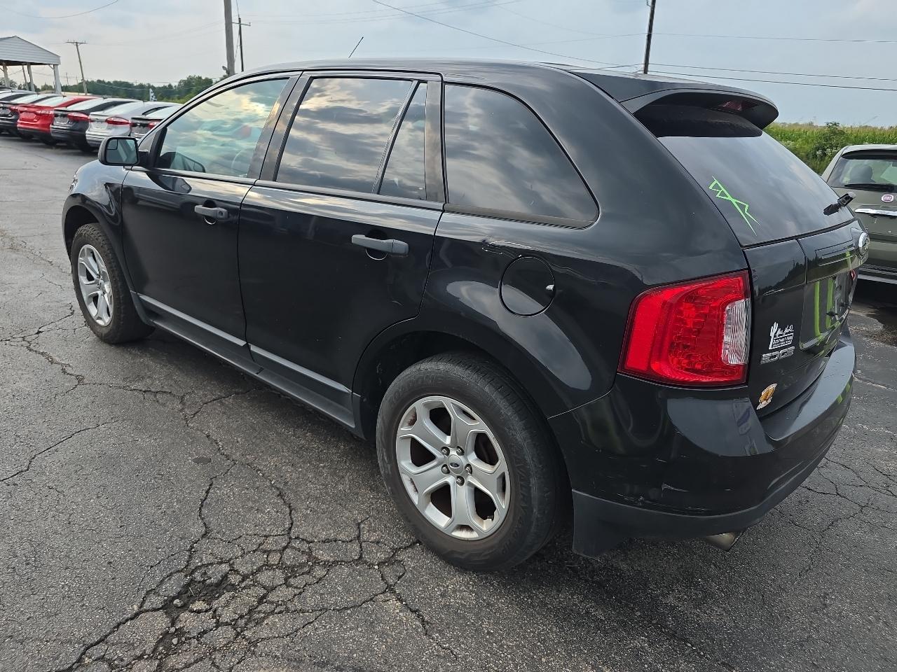 Ford Edge 4dr SE FWD 2013