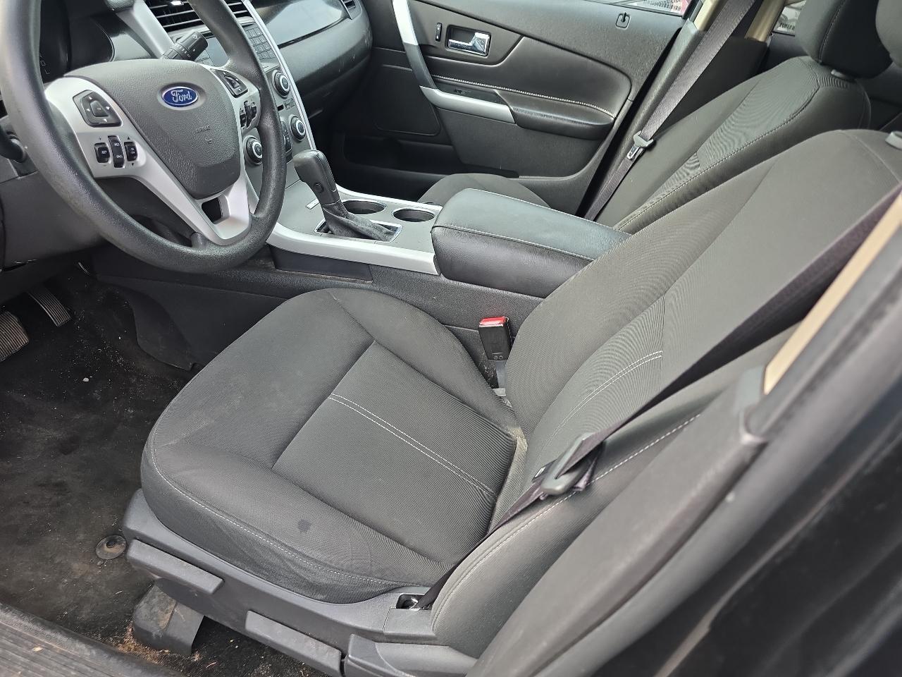 Ford Edge 4dr SE FWD 2013