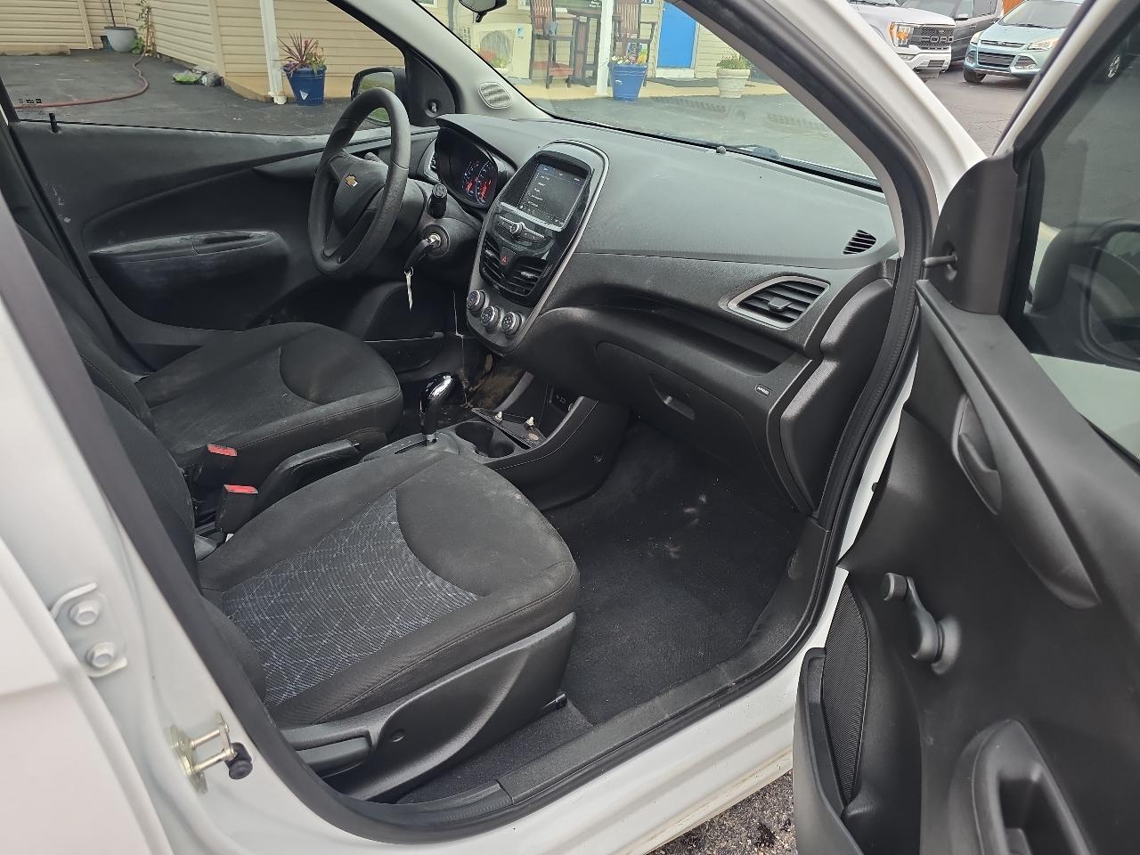 Chevrolet Spark 4dr HB CVT LS 2019
