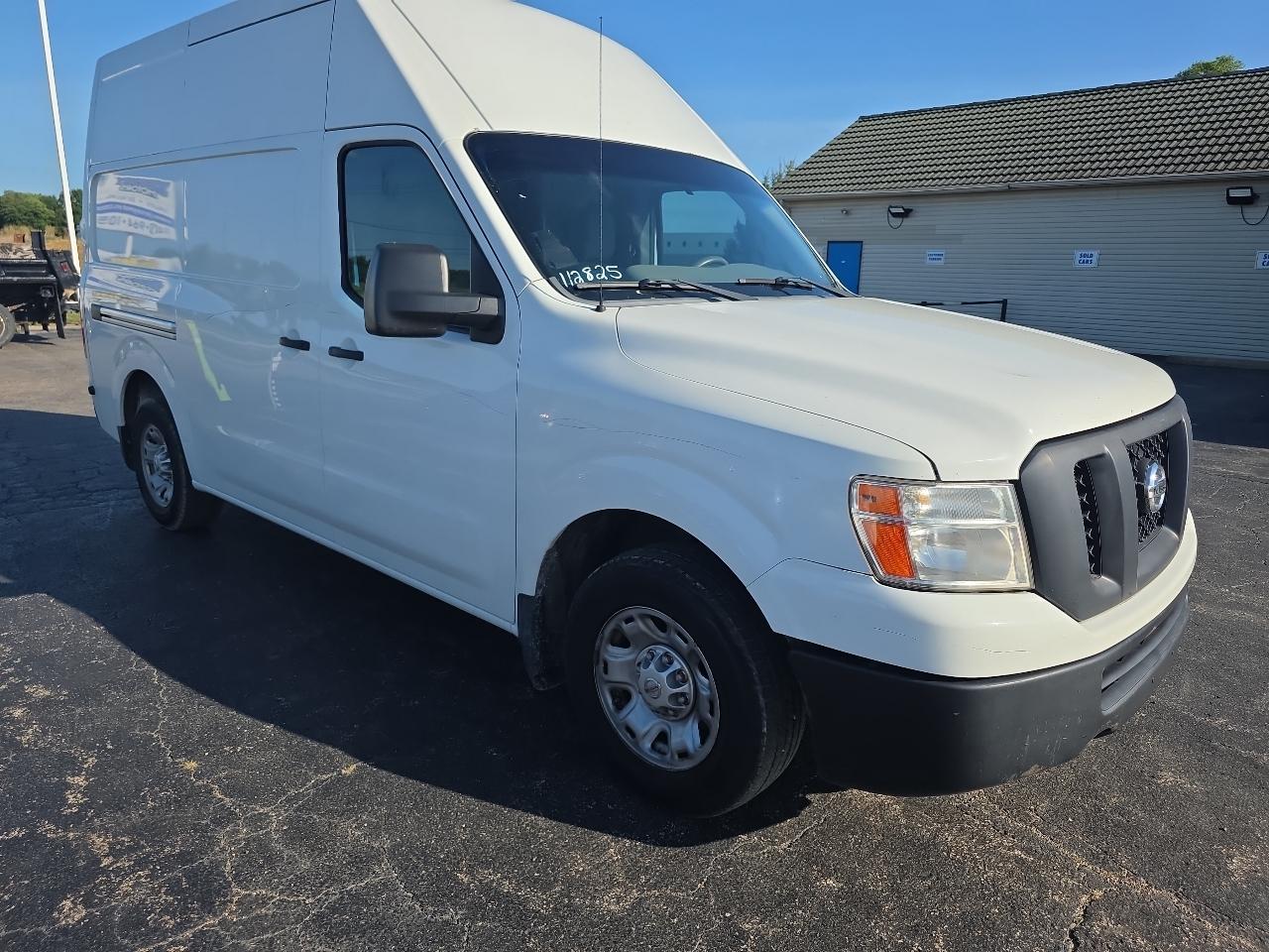 Nissan NV High Roof 2500 V6 SV 2015