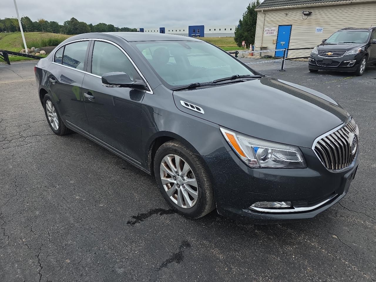 Buick LaCrosse 4dr Sdn Leather FWD 2014