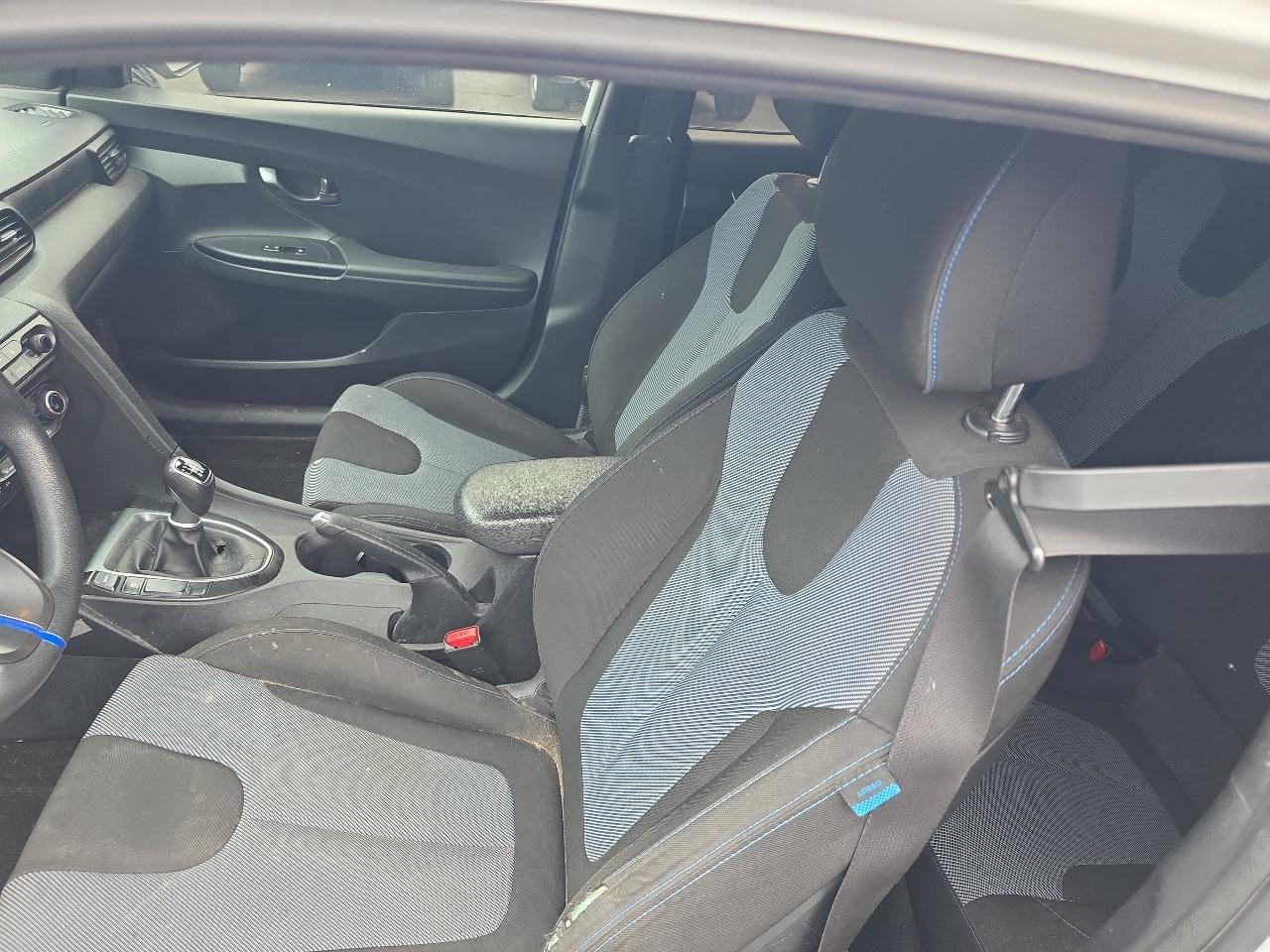 Hyundai Veloster 2.0 Manual 2020