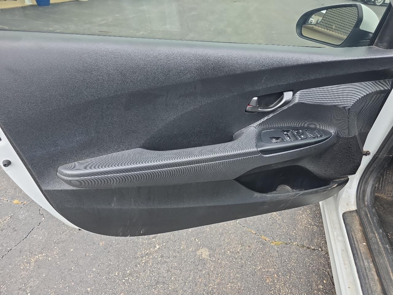 Hyundai Veloster 2.0 Manual 2020