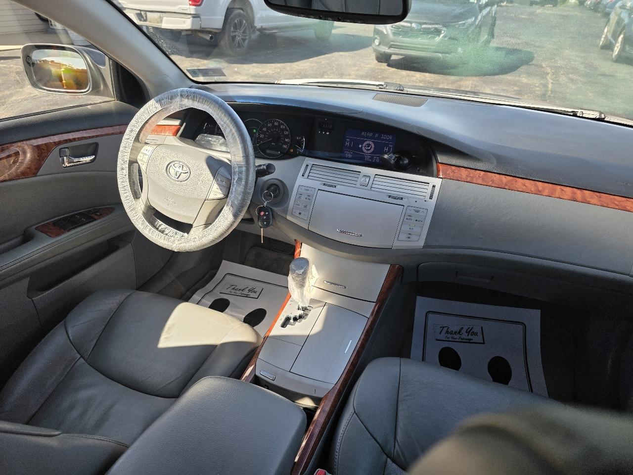 Toyota Avalon 4dr Sdn Touring (Natl) 2007