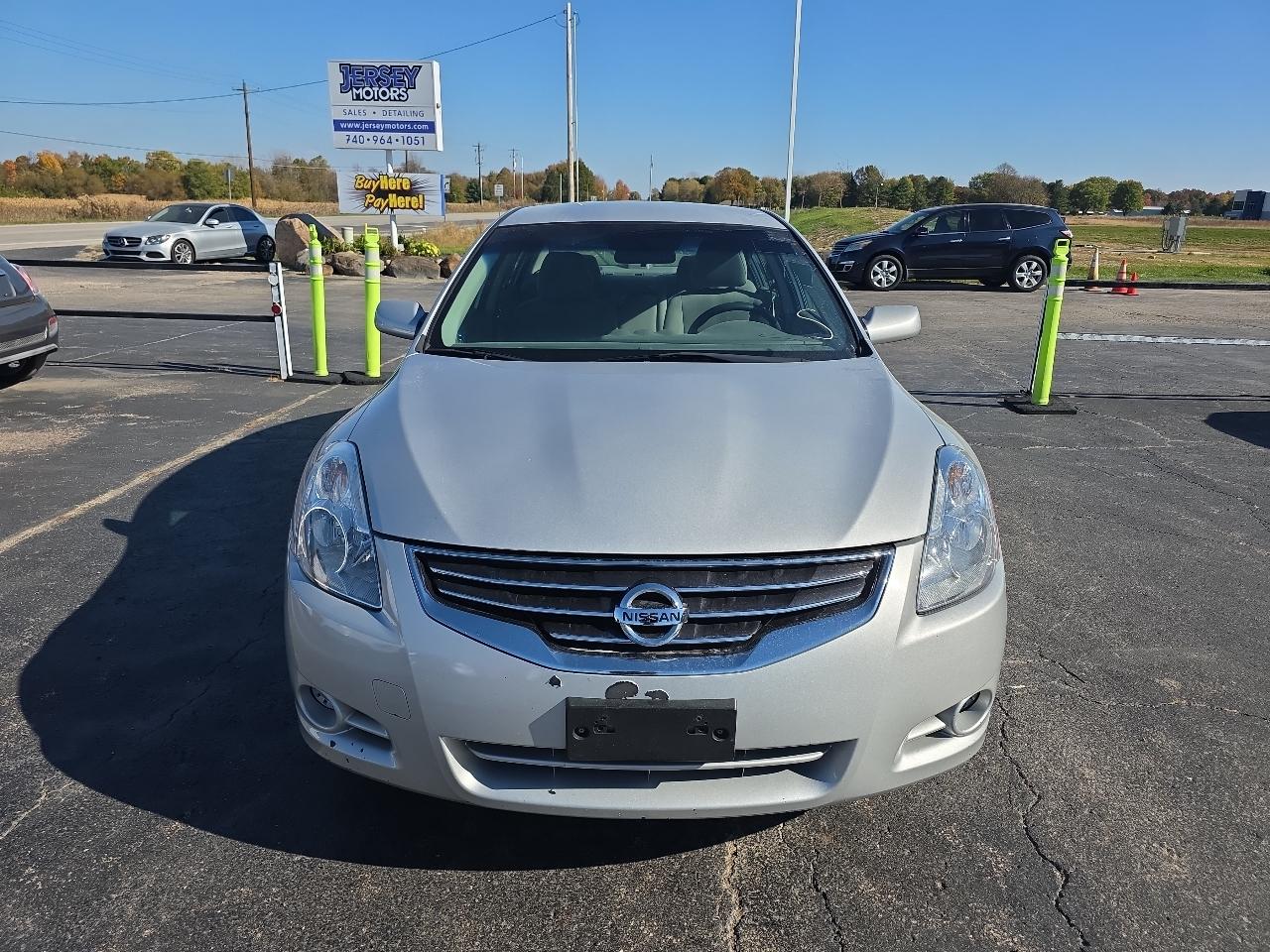 Nissan Altima 4dr Sdn I4 CVT 2.5 S 2012