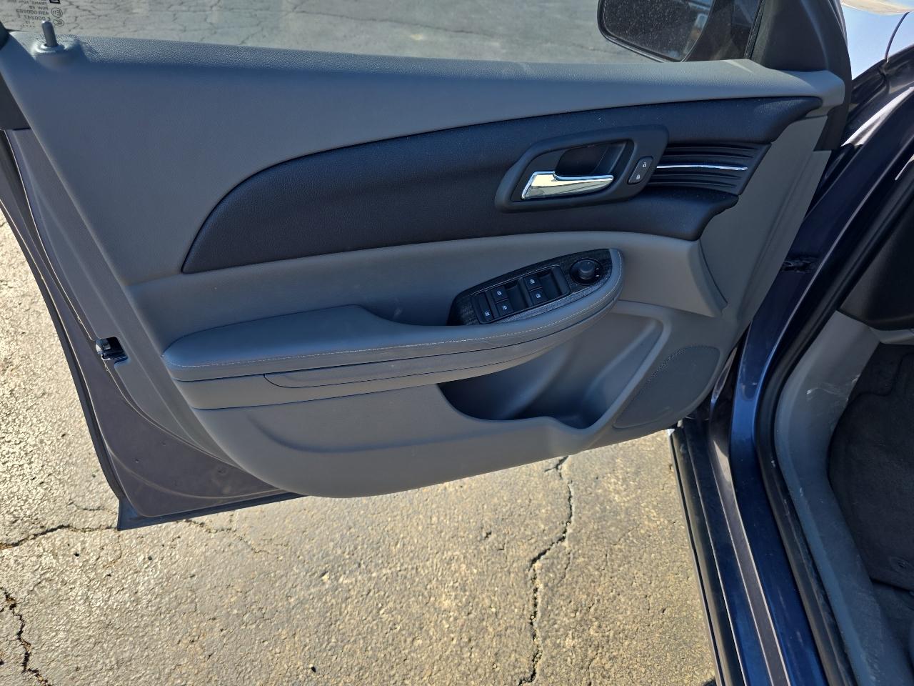 Chevrolet Malibu 4dr Sdn LT w/1LT 2015
