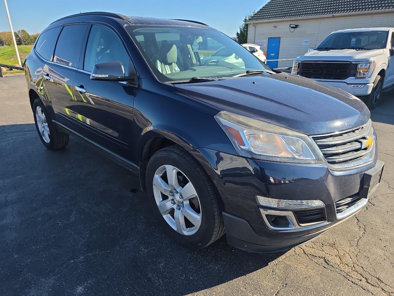 Chevrolet Traverse AWD 4dr LT w/1LT 2016