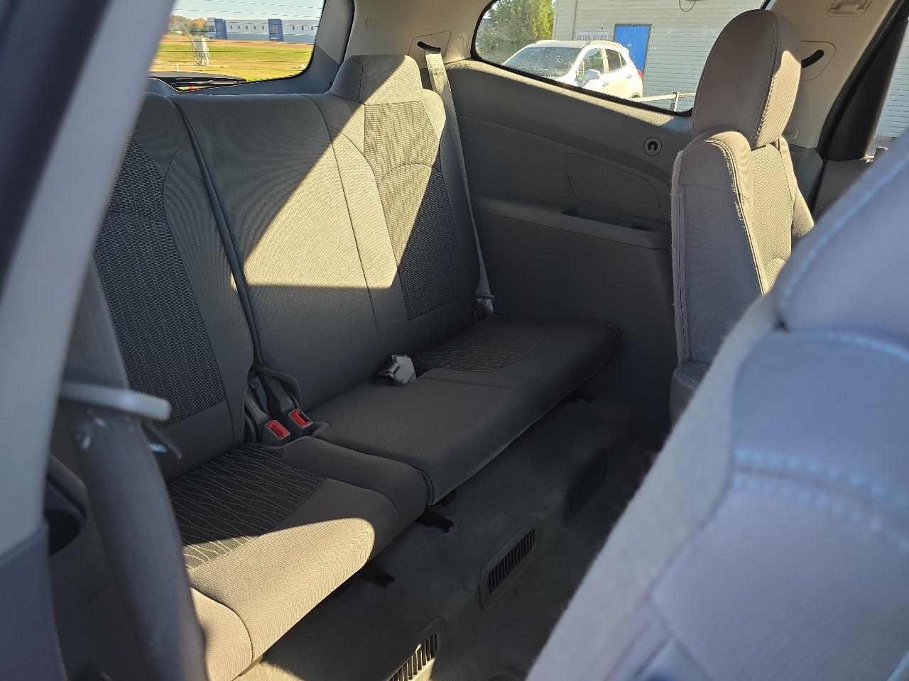 Chevrolet Traverse AWD 4dr LT w/1LT 2016
