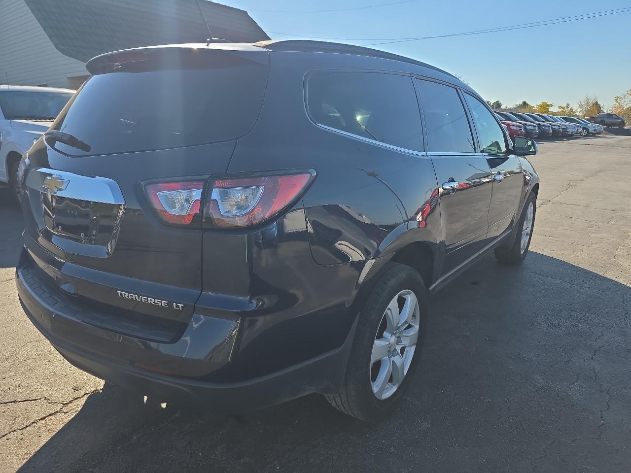 Chevrolet Traverse AWD 4dr LT w/1LT 2016