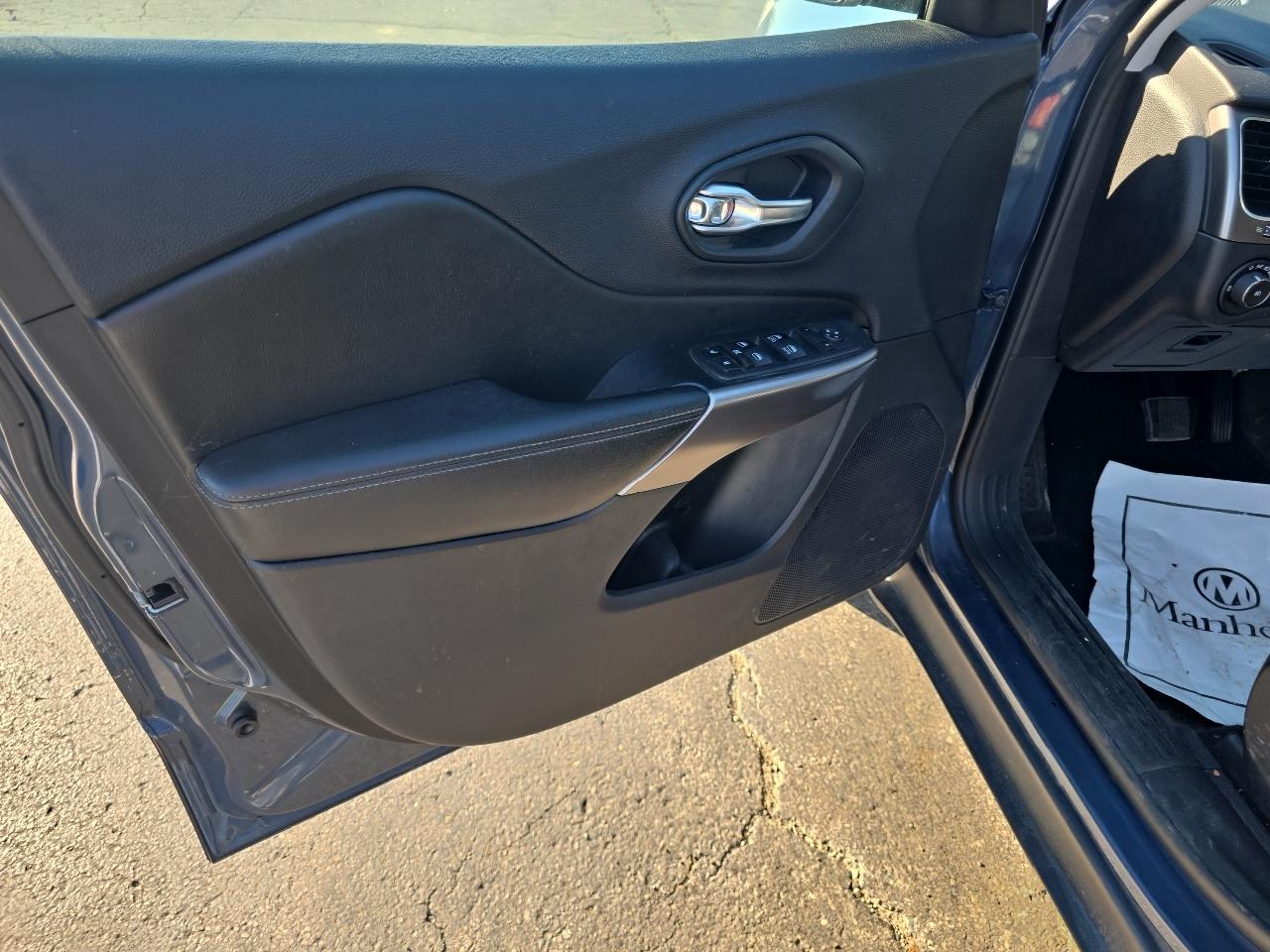 Jeep Cherokee Latitude Plus 4x4 2019