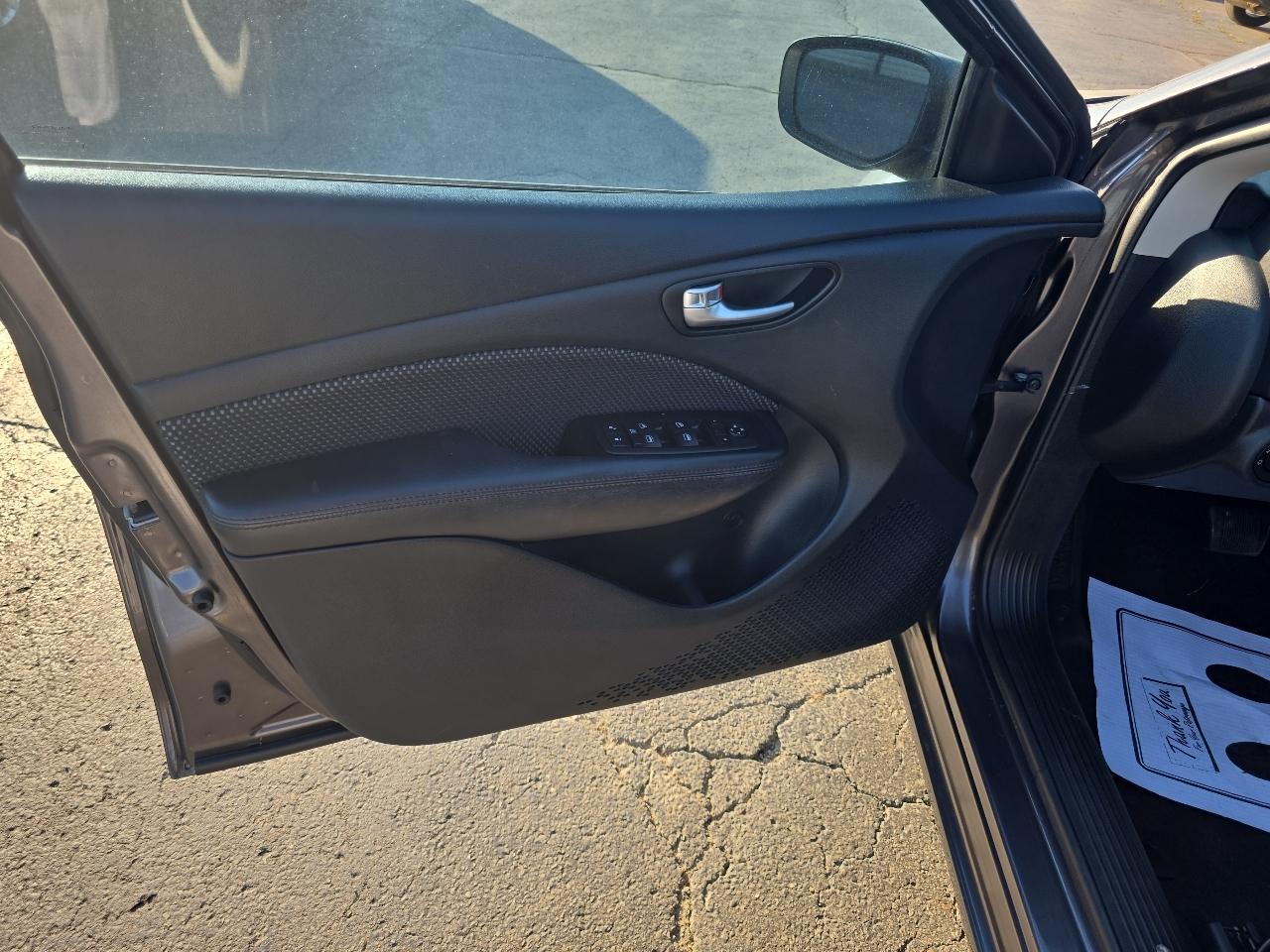 Dodge Dart 4dr Sdn SXT *Ltd Avail* 2016