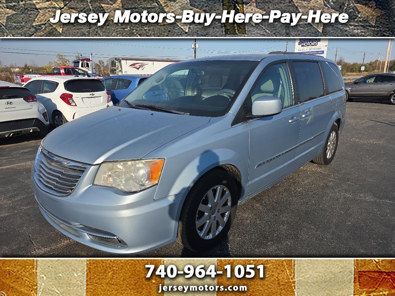 Chrysler Town & Country 4dr Wgn Touring 2013