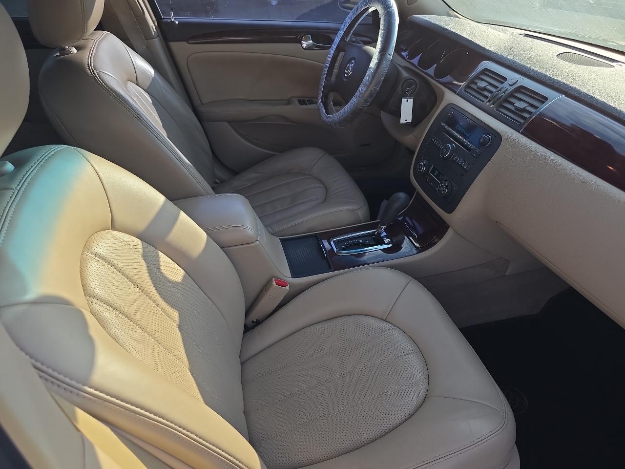 Buick Lucerne 4dr Sdn V8 CXS *Ltd Avail* 2008