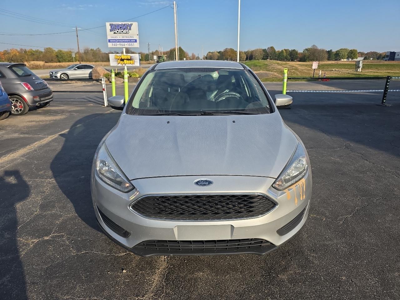 Ford Focus SE Sedan 2017