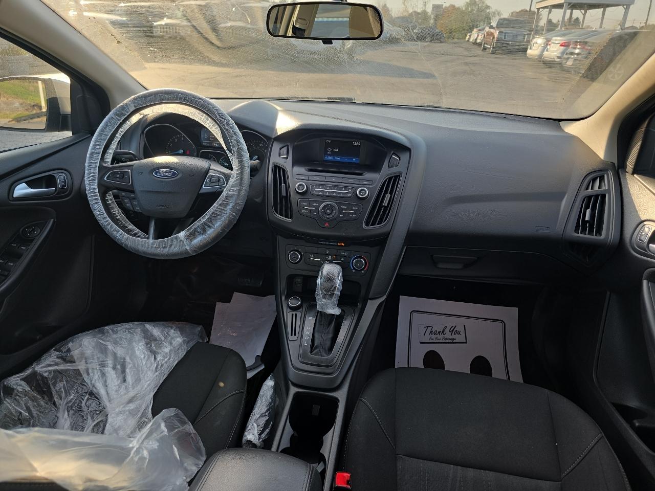 Ford Focus SE Sedan 2017