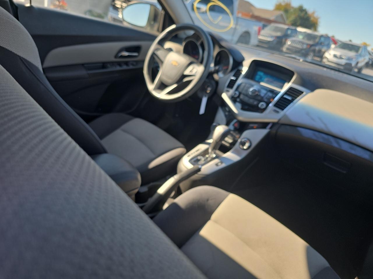 Chevrolet Cruze 4dr Sdn Auto LS 2015