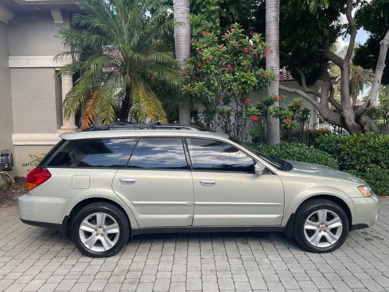 2005 Subaru Outback 3.0R VDC Wagon